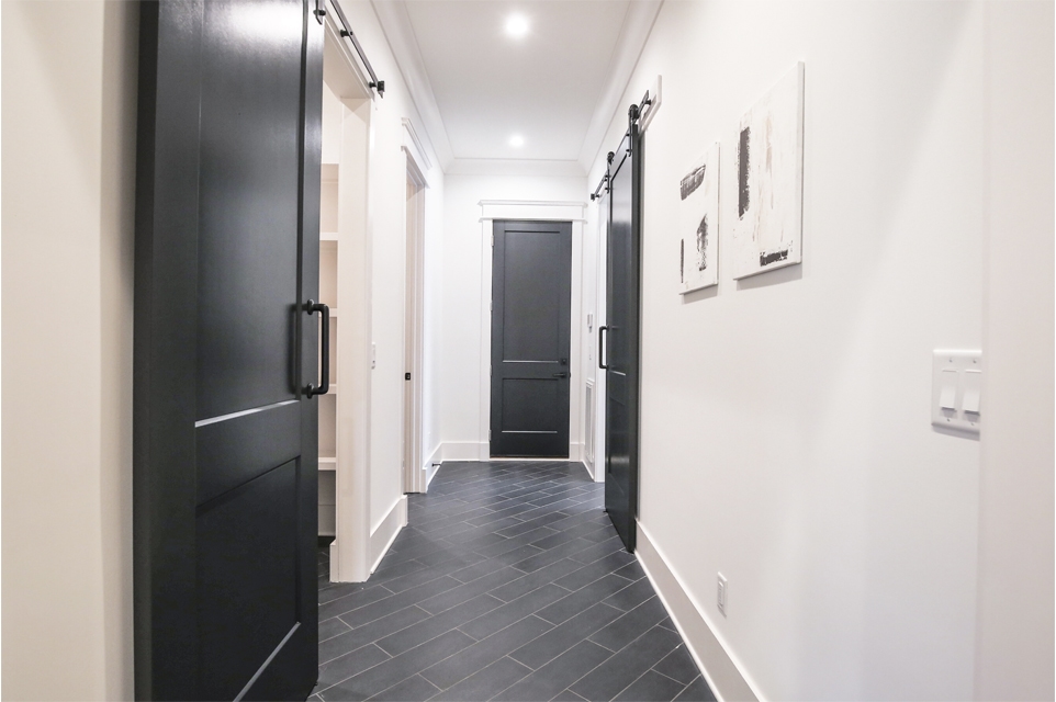 Green Hills New Construction - Sara Ray Interior Design